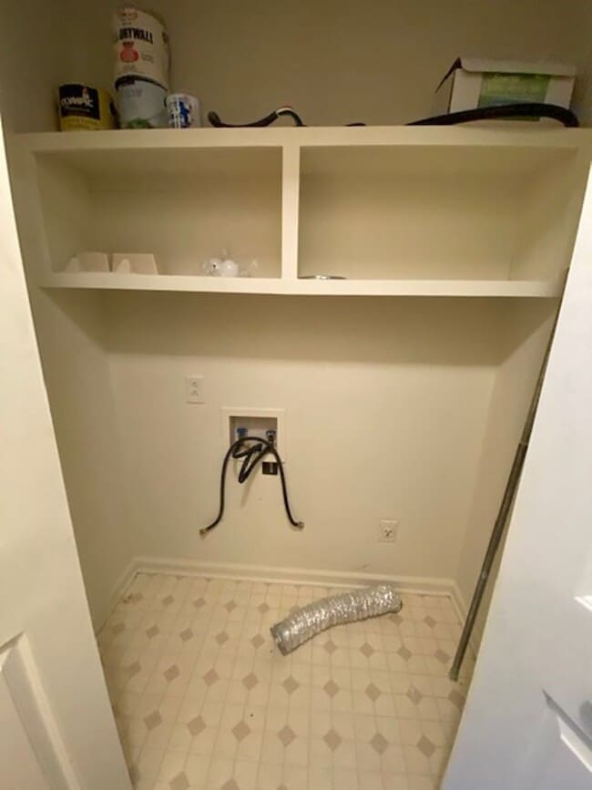 Building Photo - Burlington