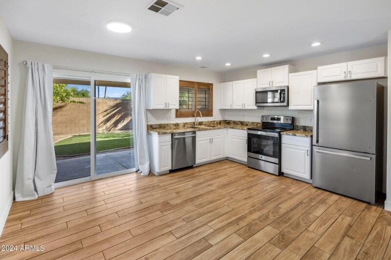 Building Photo - 17611 N 28th Ave