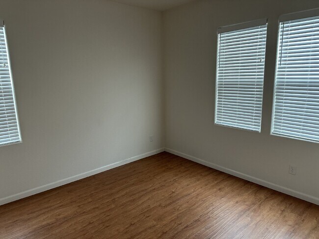 Building Photo - Stunning 3-Bedroom Corner-Lot Home with Upgrades & Natural Light; Available Now!