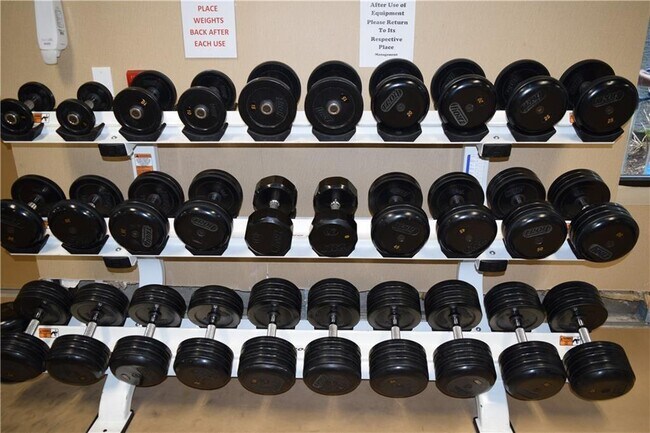 Building Photo - 400 17th St NW