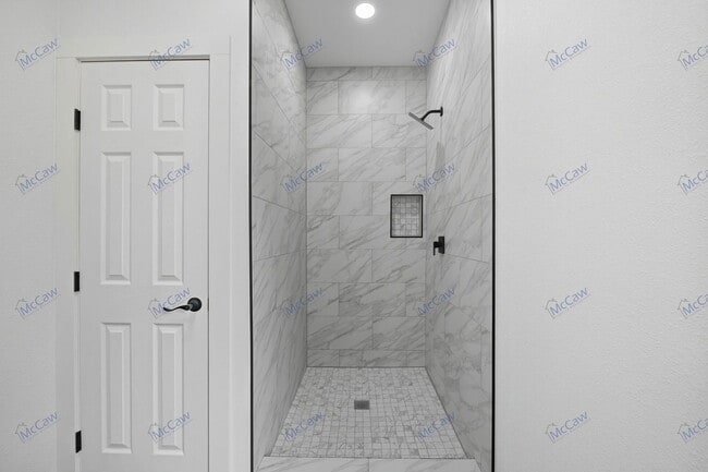 Building Photo - 4302 Mountain Hollow Dr