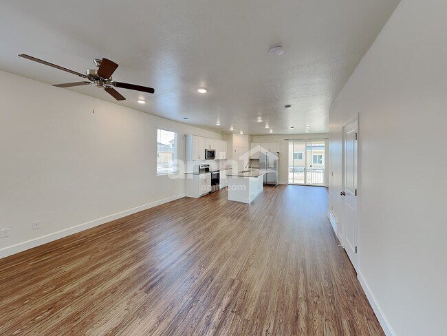Building Photo - 2624 W 3340 S