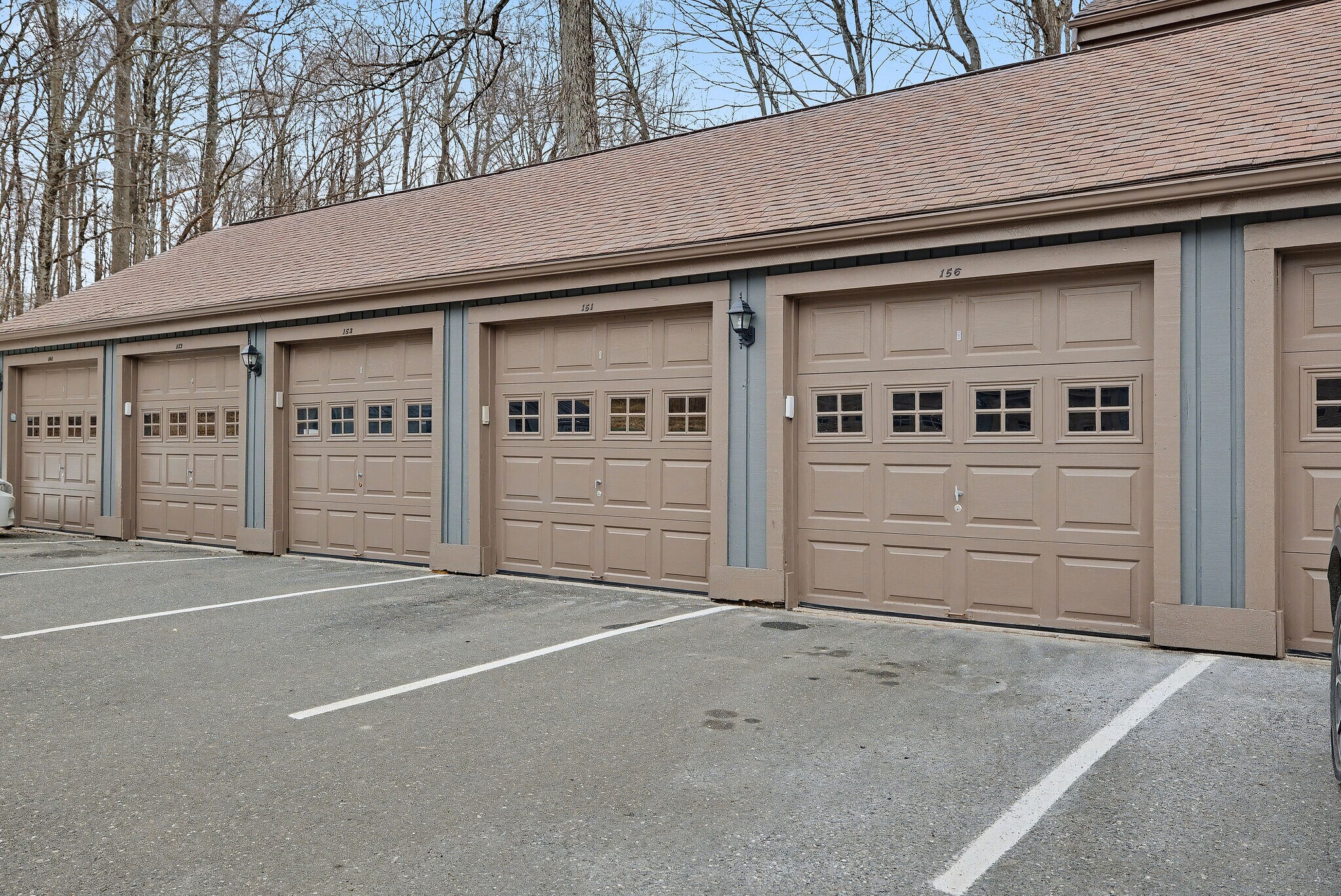 Parking garage & designated parking spot - 156 Heatherwood Dr