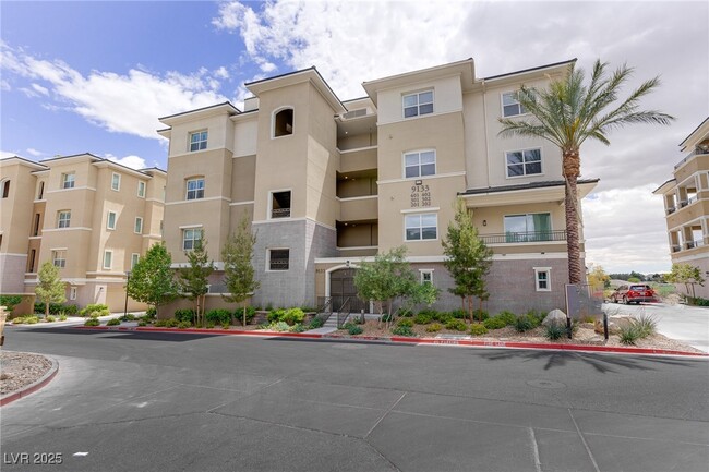 Building Photo - 9133 Las Manaitas Ave