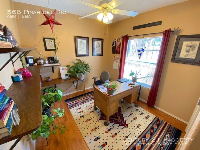 Building Photo - 568 Pinar Del Rio Dr