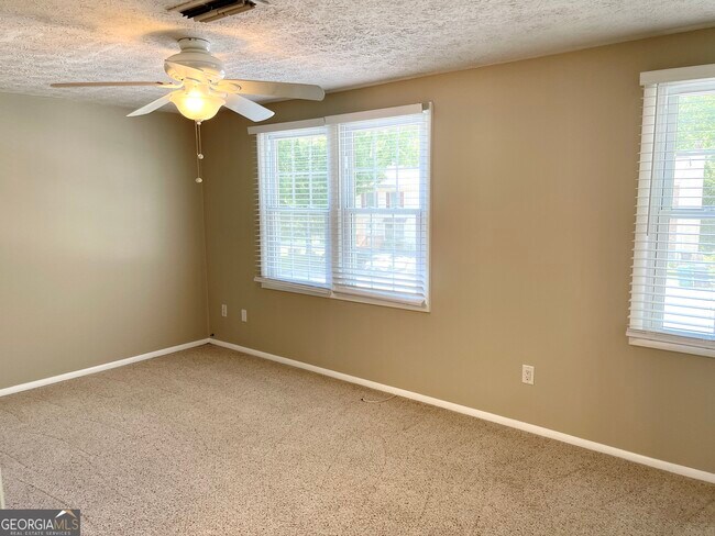 Building Photo - 8881 Long Beach Cir
