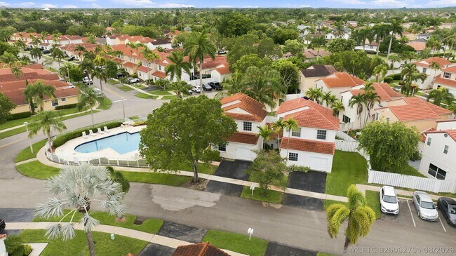 Building Photo - 1115 SW 180th Terrace