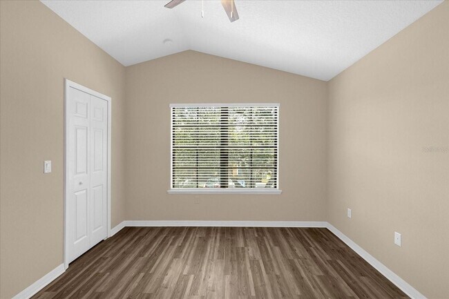 Building Photo - 3360 Windleshore Way