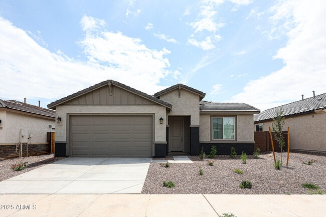Primary Photo - 16683 W Whispering Wind Dr
