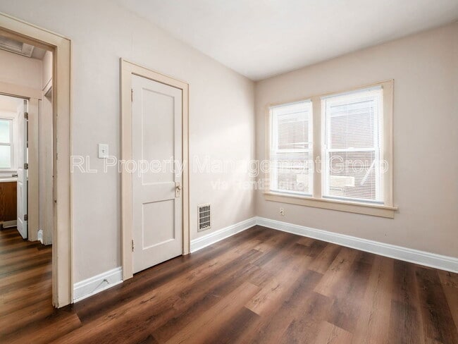 Building Photo - 1168 E Whittier St