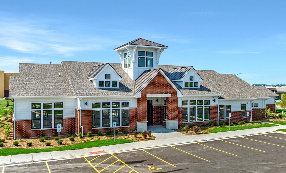 The Waters at Pike Creek Apartments 6965 70th Ct Kenosha WI 53142