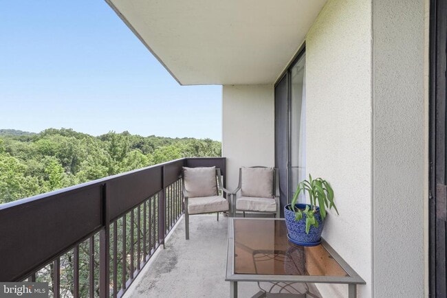 Building Photo - 5300 Holmes Run Pkwy