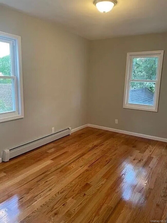 Building Photo - 109-32 197th St