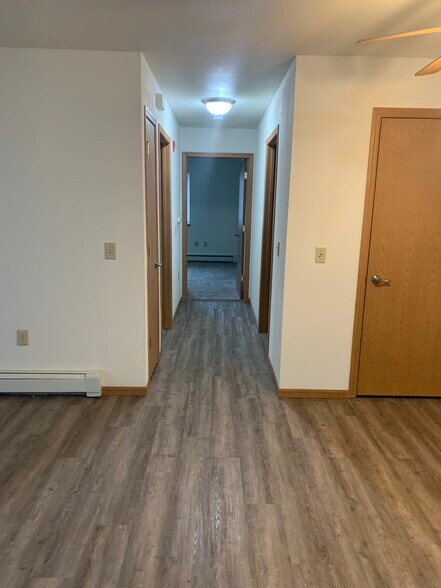 Building Photo - 308 Murdock St