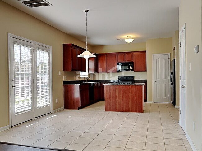 Building Photo - 167 Kentland Ridge Dr