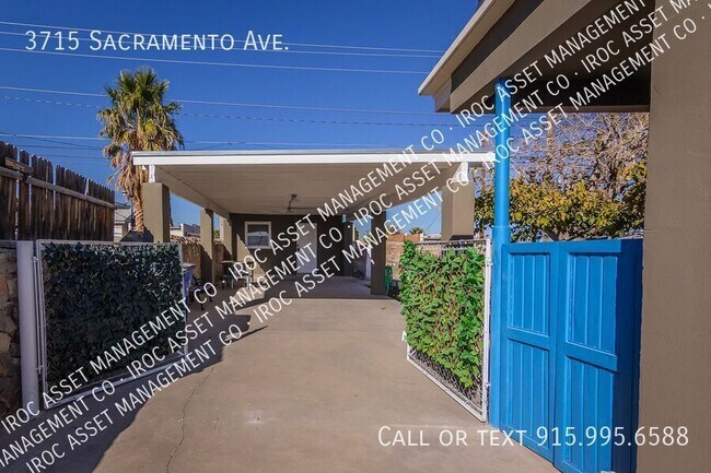 Building Photo - 3715 Sacramento Ave