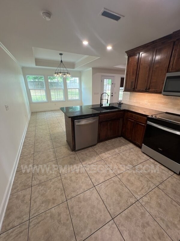 Building Photo - 628 Joe Bruer Rd