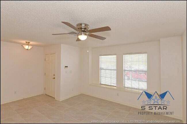 Building Photo - 648 Wind River Ave