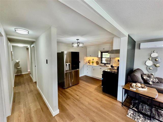 Building Photo - 319 Lowe St