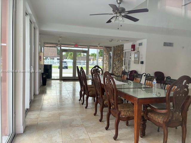 Building Photo - 19781 SW 114th Ave