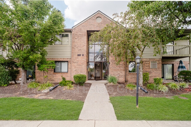 Primary Photo - 4540 Village Ct
