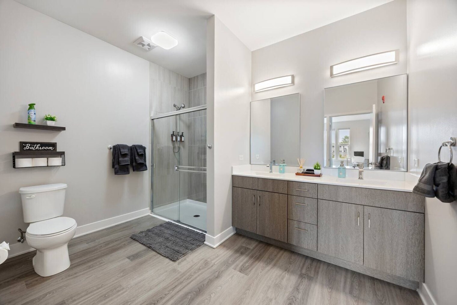 Building Photo - 28294 Ferry Rd