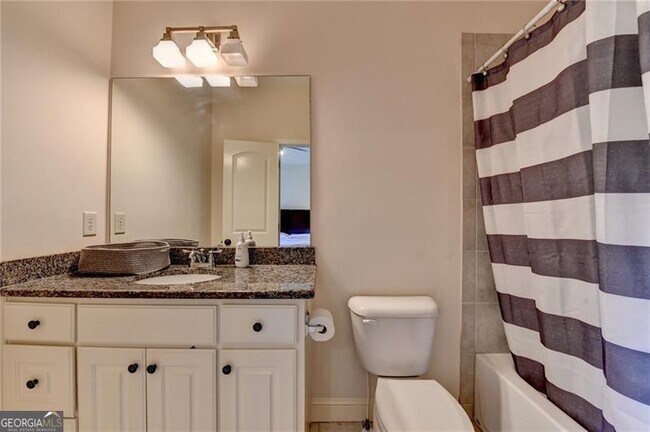 Building Photo - 11037 Estates Cir