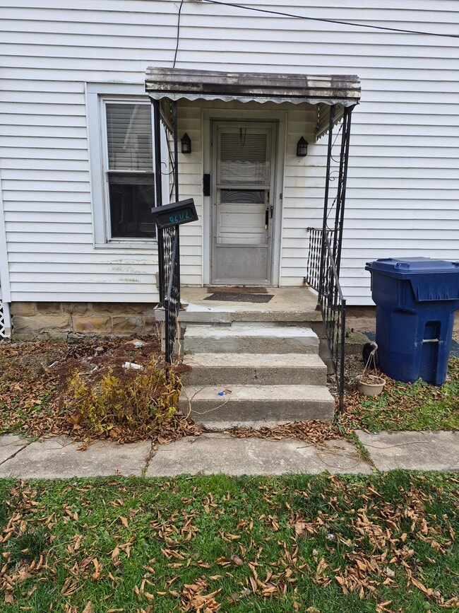 Primary Photo - 62 S Gamble St