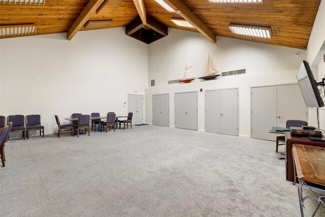 Building Photo - 9495 Blind Pass Rd