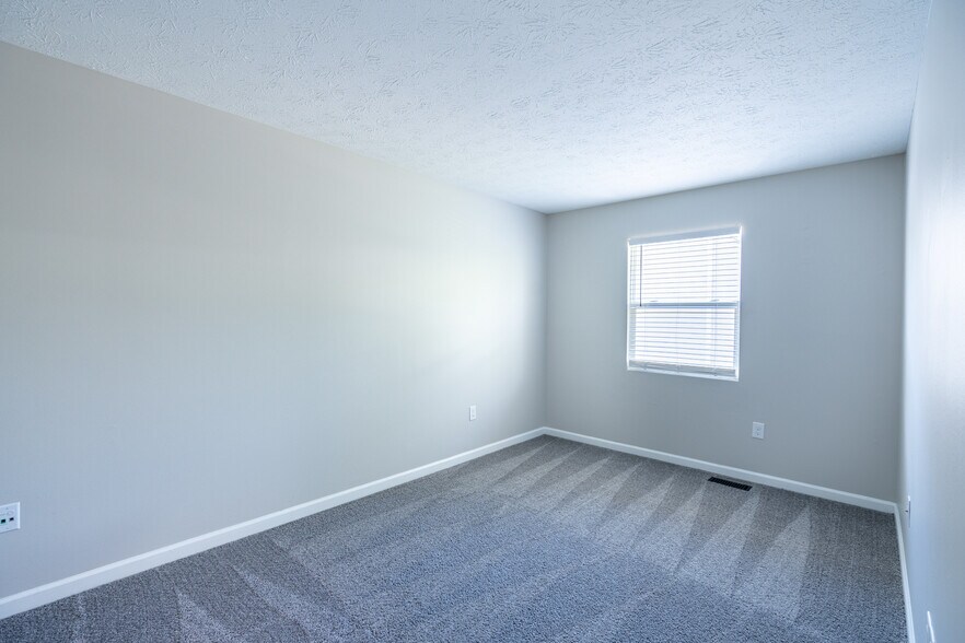 Building Photo - 1362 S Talbott St