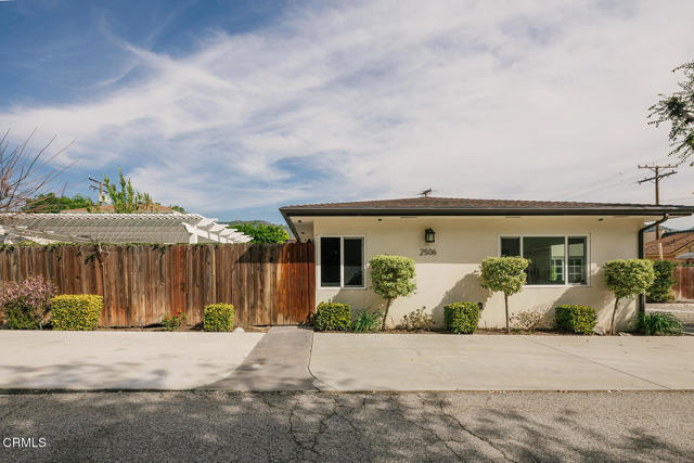 Building Photo - 2506 Weston Pl