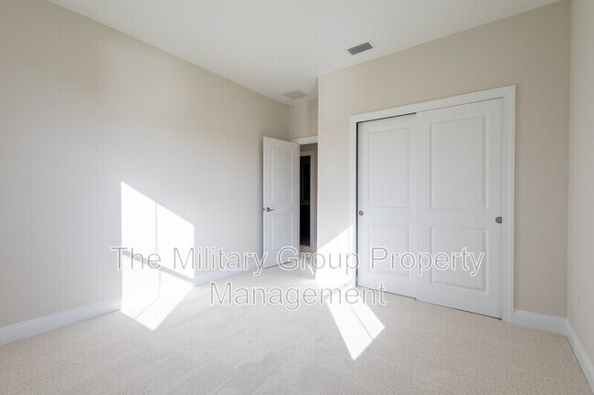 Building Photo - 53 Delwood Wy