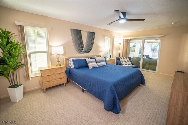 Building Photo - 3510 SE 19th Pl