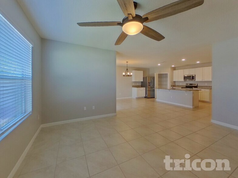 Building Photo - 9013 Pinales Wy