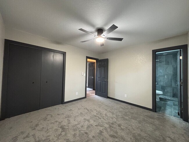 Building Photo - 4 Bed, 3 Bath Home Available Now!  MileSto...