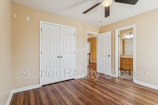 Building Photo - 1519 Elder Ave