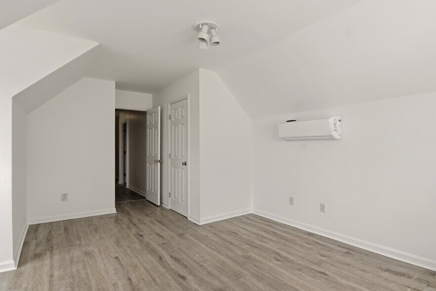 Building Photo - 5507 Hundley Rd