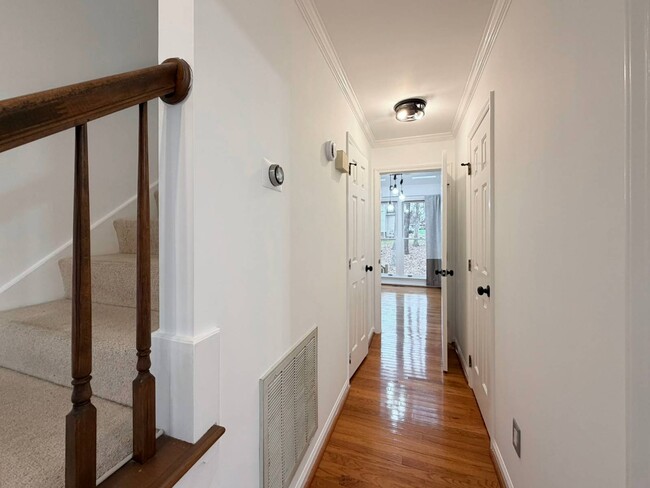 Building Photo - 110 Waltons Creek Rd