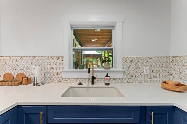 Building Photo - 3116 Golden Eye Dr