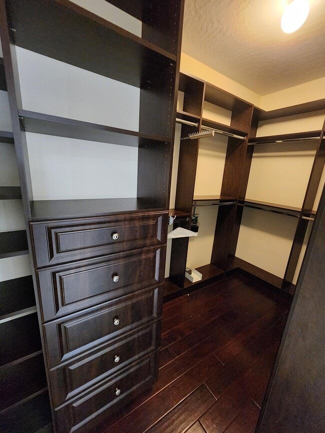 Building Photo - 3941 Orchard Dr