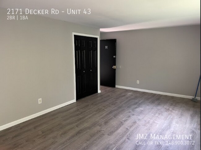 Building Photo - 2171 Decker Rd
