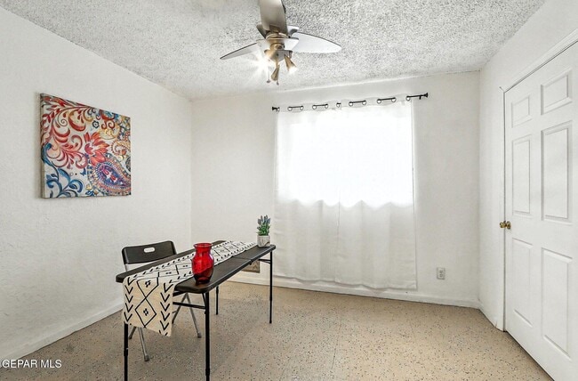 Building Photo - 5912 Cleveland Ave