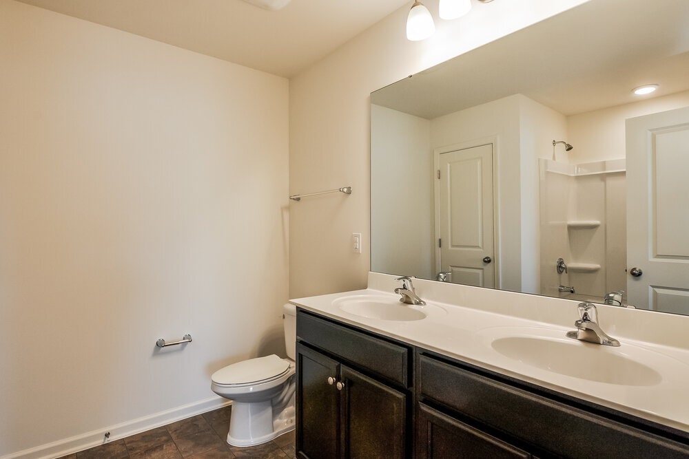 Building Photo - 21 Relict Dr