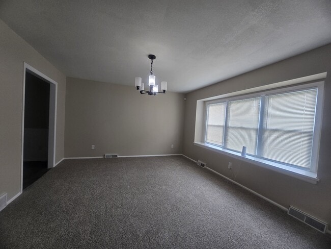 Building Photo - 11513 Palmer Ave