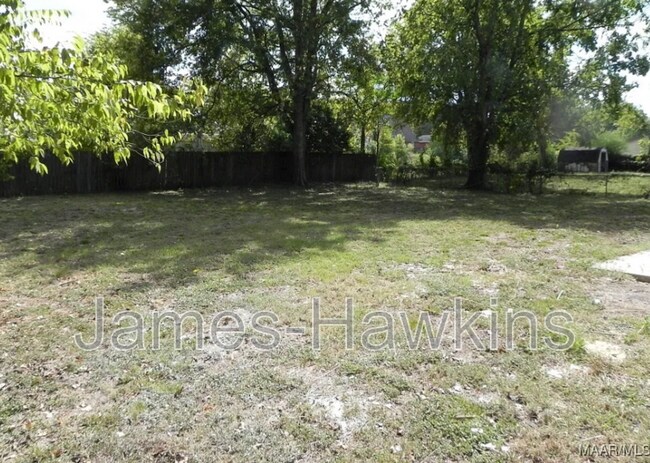 Building Photo - 2724 Endicott Dr