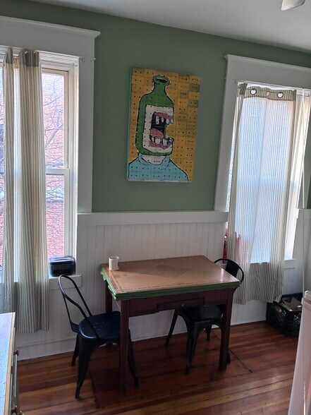 kitchen - 31 Spring St