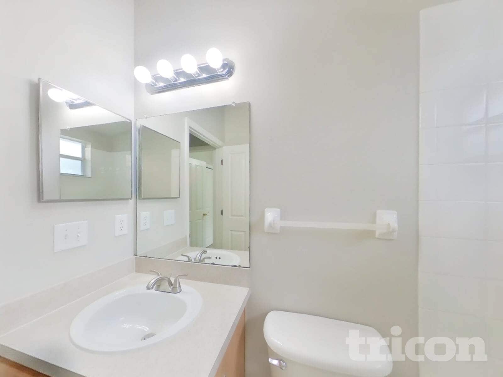 Building Photo - 31137 Chatterly Dr