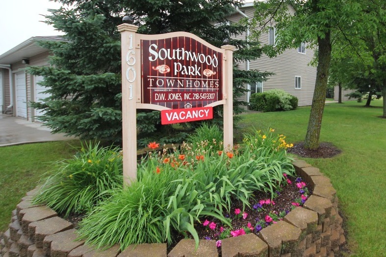 Primary Photo - Southwood Park Townhomes