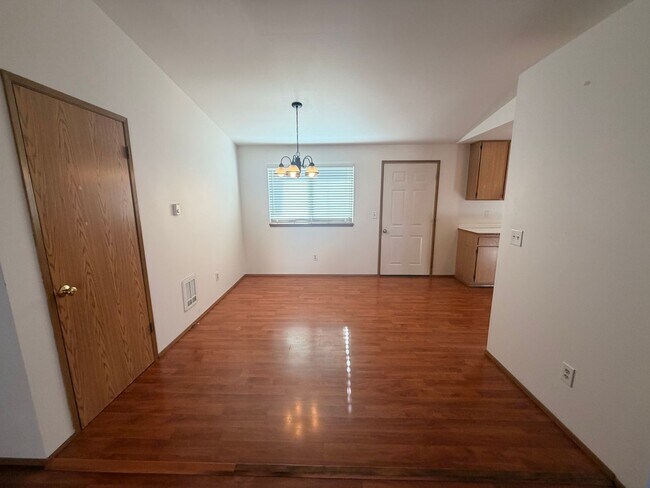 Building Photo - 8429 44th Dr NE