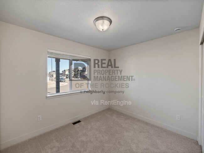 Building Photo - 4308 Big Horn Pkwy